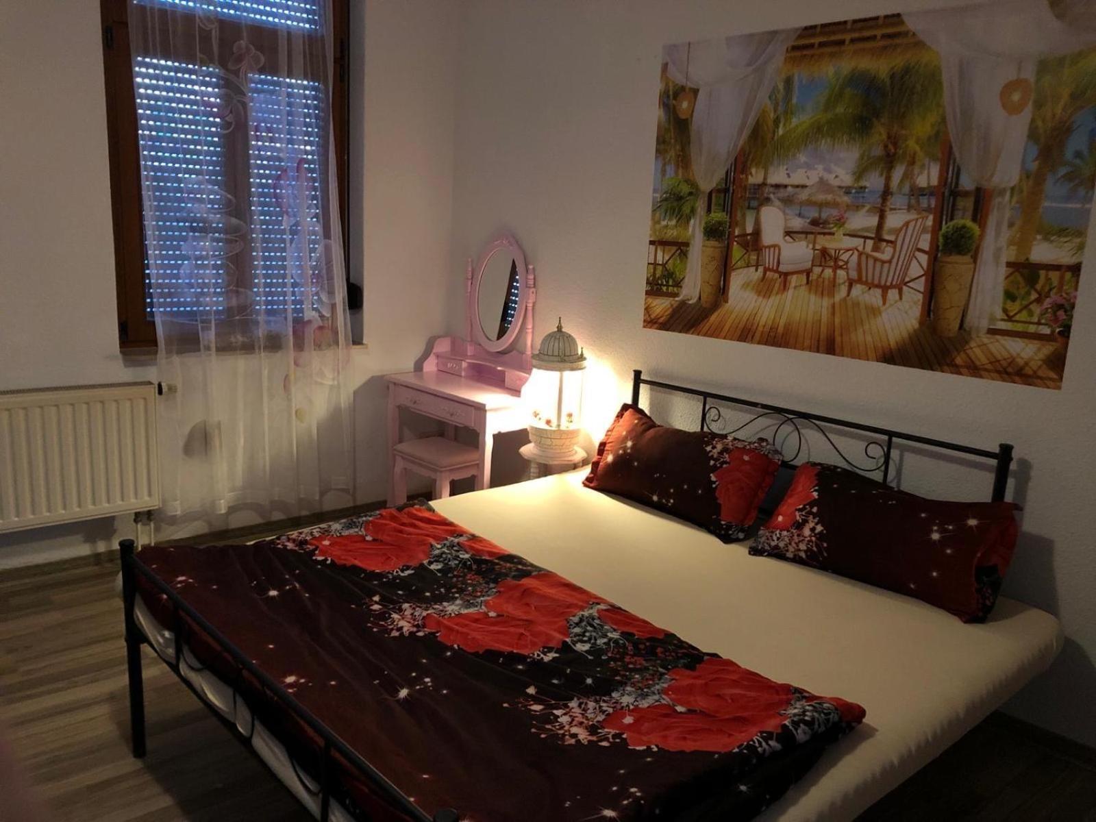 Ferienzimmer Healing Und Montuerwohnung Weißenfels Eksteriør bilde